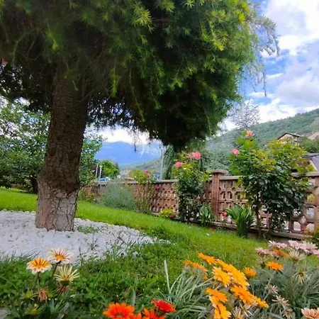 Chez Marie-claire * Монжове